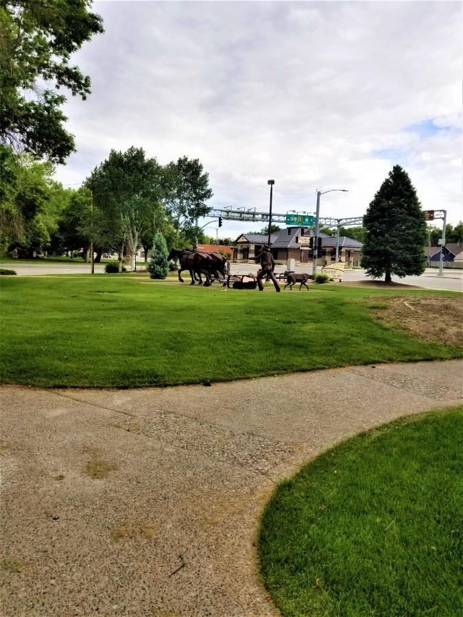 Town House Motor Inn Worland Εξωτερικό φωτογραφία